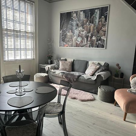 Courtyard Holiday Apartments Belper Exteriör bild