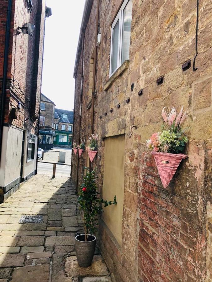 Courtyard Holiday Apartments Belper Exteriör bild