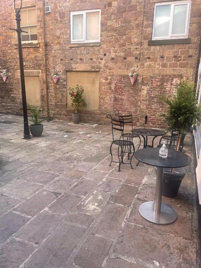 Courtyard Holiday Apartments Belper Exteriör bild