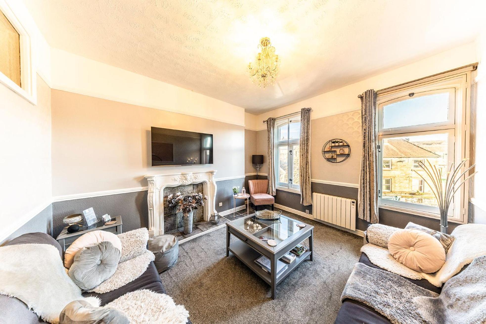 Courtyard Holiday Apartments Belper Exteriör bild