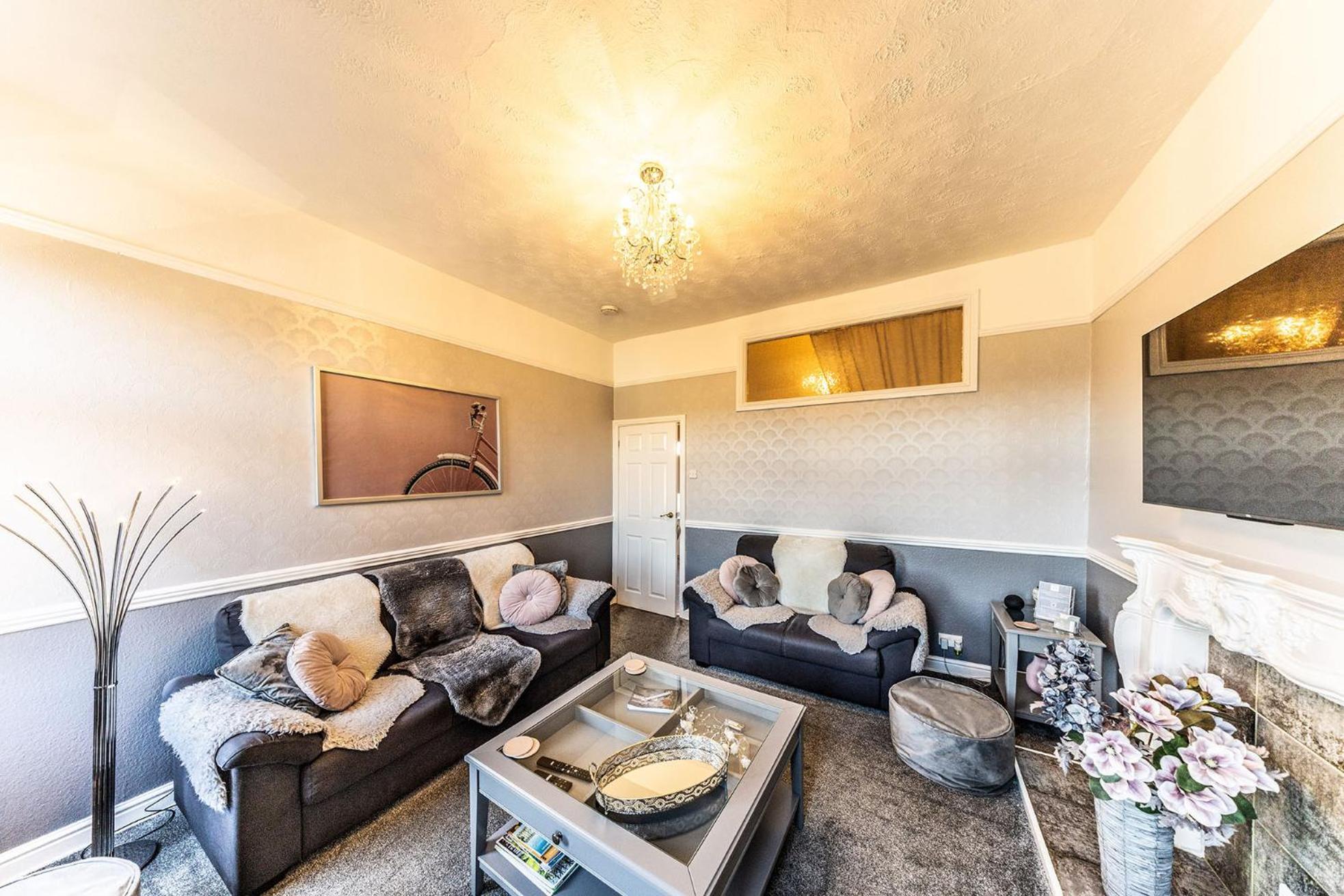 Courtyard Holiday Apartments Belper Exteriör bild